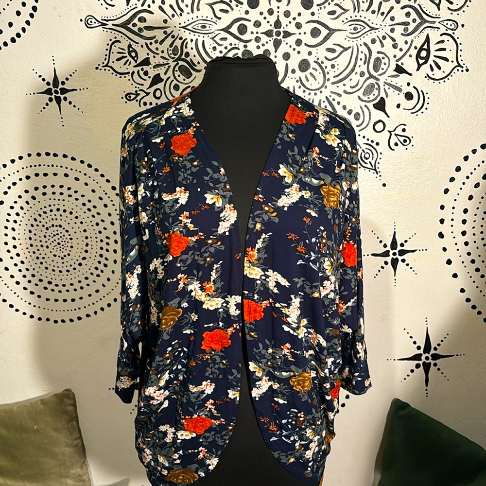 Scobe Cardigan/Kimono/Shrug